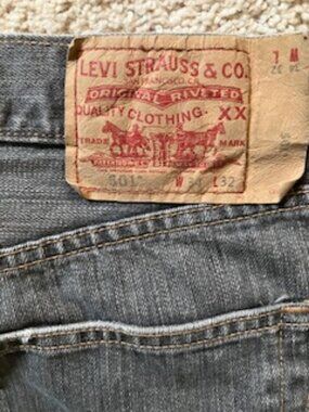 501 Grey Levi's 34x32